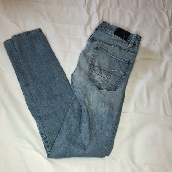 Hi-Rise Ripped Jeggings - Picture 6 of 15